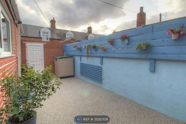 Robert St, New Silksworth, Sunderland photo 3