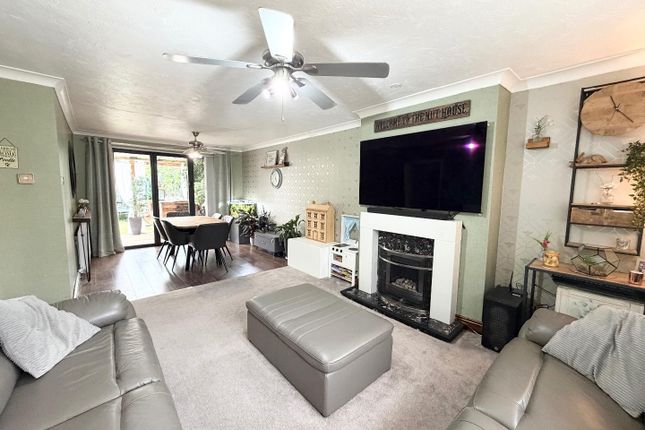 6, Muker Grove, Stockton-On-Tees photo 2