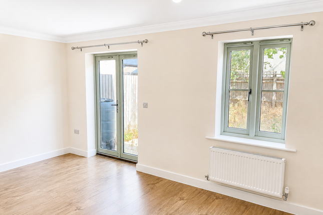 11, Mercer Way, Gloucestershire photo 4