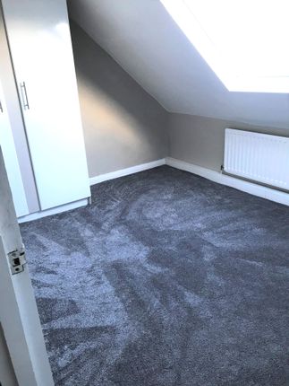 Flat 4, 33, Wolviston Road, Billingham photo 5