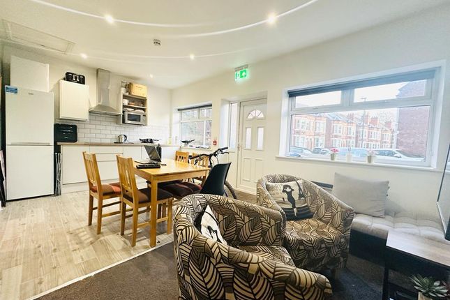 Open Plan Living/Kitchen