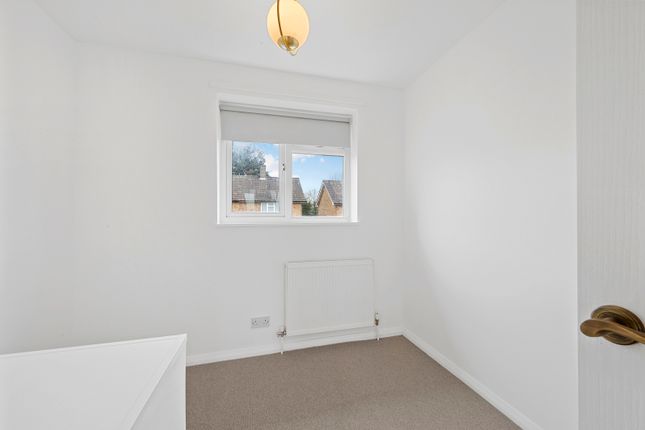 Terraced house for sale in Kent Way, Surbiton