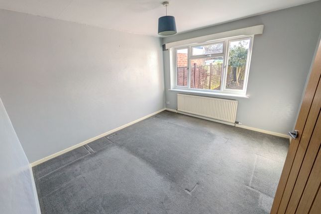 24, Welland Drive, Cheltenham photo 4