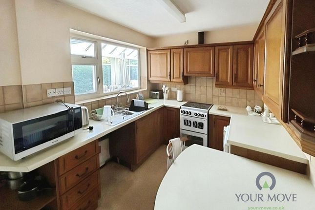 Abbotts Oak Drive, Leicestershire photo 3