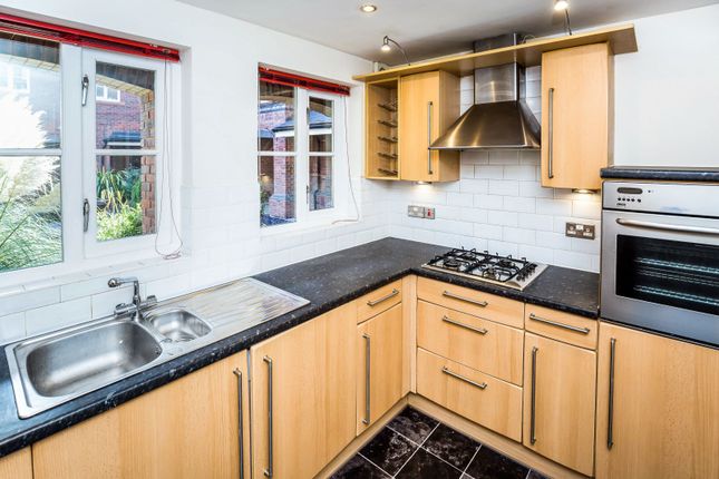 Thumbnail Flat to rent in Towergate, Chester