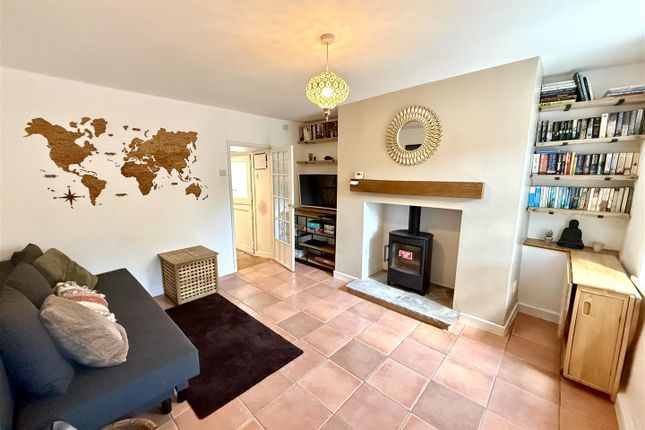 May Cottage, 35, Lords Hill, Coleford photo 2
