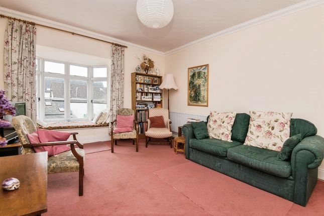 5, Belle Vue, West Street, Axminster photo 3