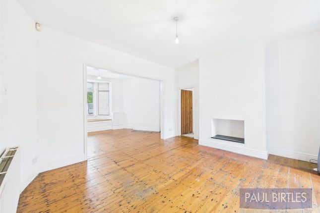 1, Derwent Road, Manchester photo 3