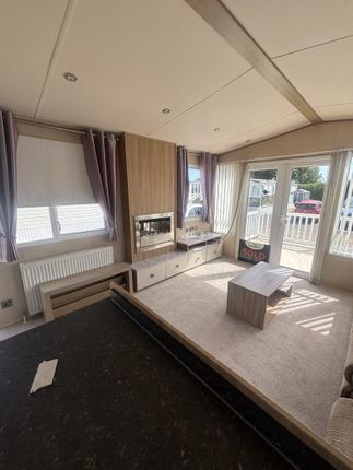 Sutton Park Holiday Park, Vicarage Lane, Long Sutton photo 3