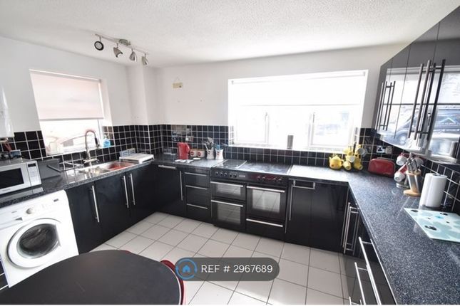Corbridge Drive, Luton photo 3
