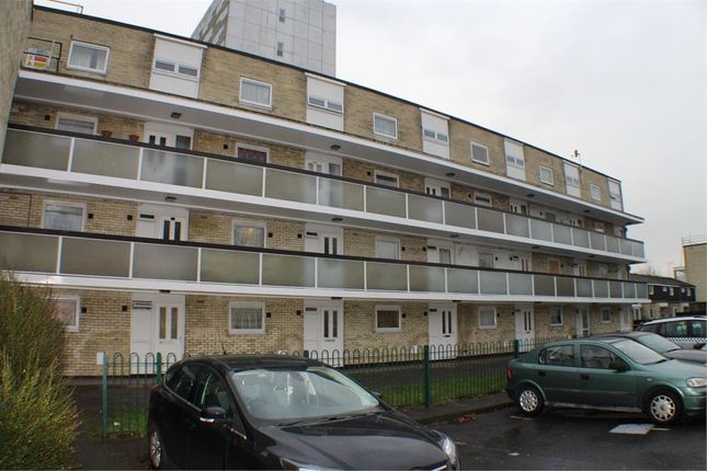 Thumbnail Flat for sale in Golden Grove, Southampton