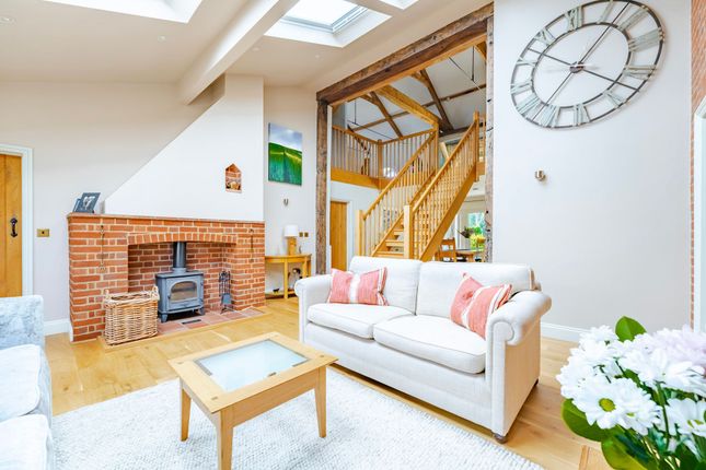 Flint Barn, Thetford photo 2