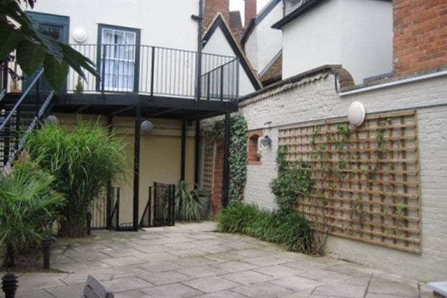 Studio to rent in Lombard Street, Abingdon