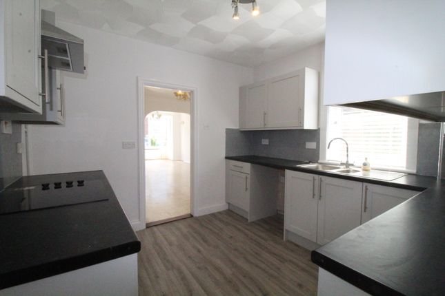 35, Roundwood Road, Ipswich photo 5