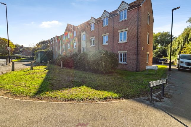 2-bed flat on 6, Lakeside Mews Fieldside, Doncaster, £125,000