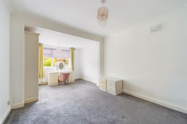 Detached bungalow for sale in Parkdale Road, Nottingham