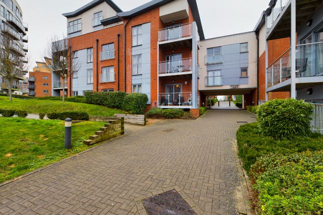Flat for sale in Charrington Place, St.Albans