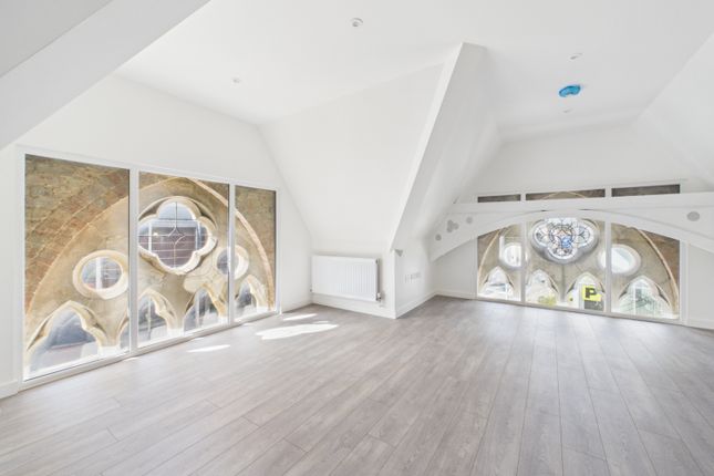 Flat 4, Dowty House, Cheltenham photo 2