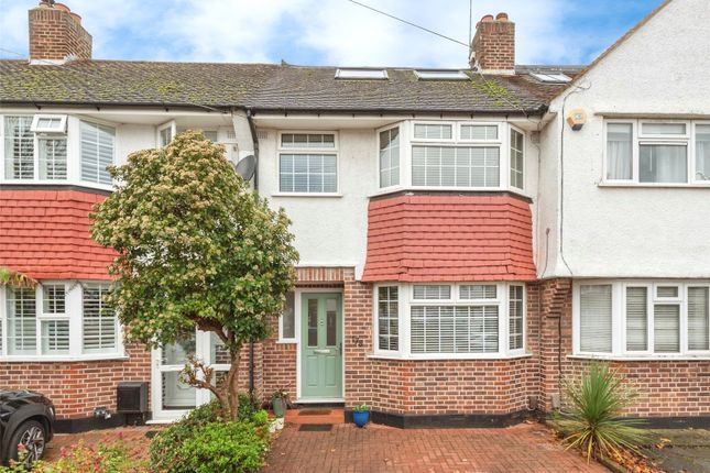 3-bed detached on 178, Kingshill Avenue, Worcester Park, £600,000
