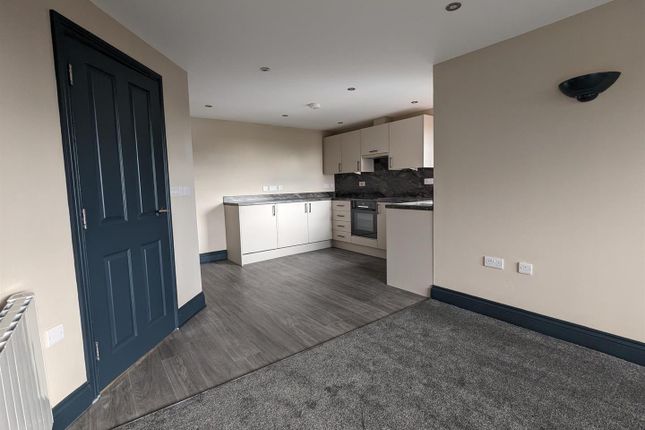 Flat to rent in Apartment 4, 840 Woodborough Road, Mapperley, Nottingham