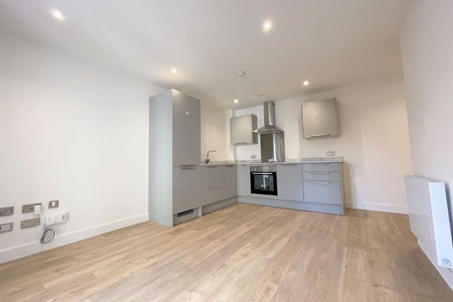 Thumbnail Flat to rent in 209 Aspect Point, Peterborough