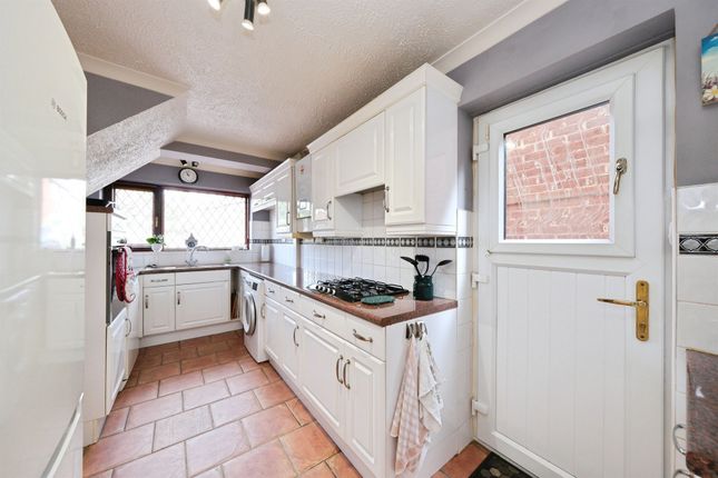 5, Lampad Close, Derby photo 3