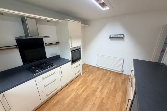 7, Albert Street, Bradford photo 5