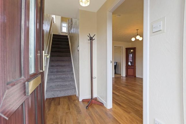 68, Farmington Avenue, Sandyhills photo 4