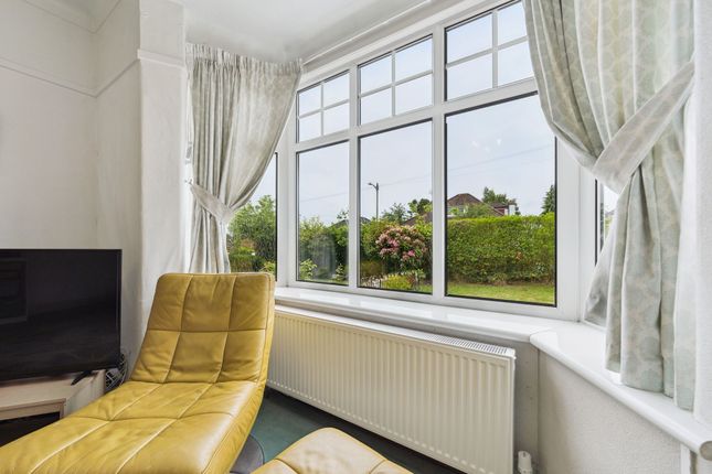 24 Cairngorm Road, Newlands, Glasgow photo 4