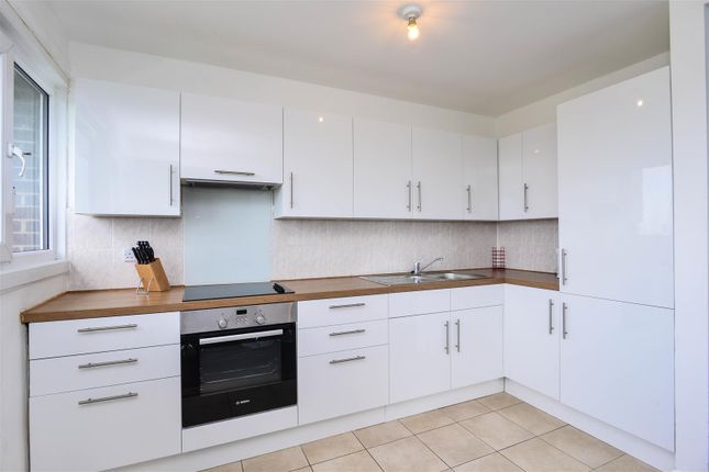 Flat 45, Laird House, Redcar Street, SE5 photo 2