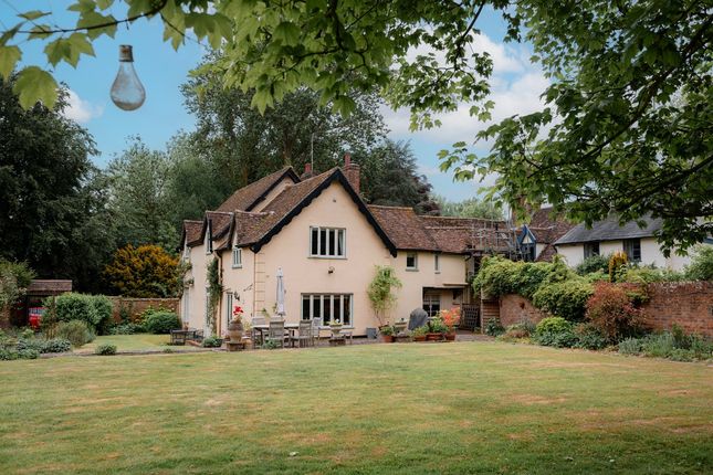 Theoldmanor-Externals 5
