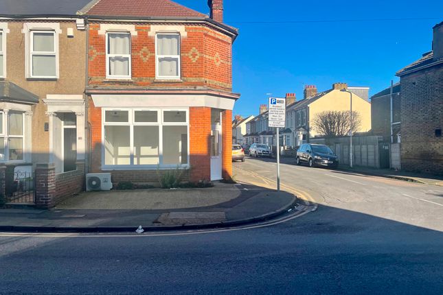 Thumbnail Retail premises to let in Dover Road East, Gravesend