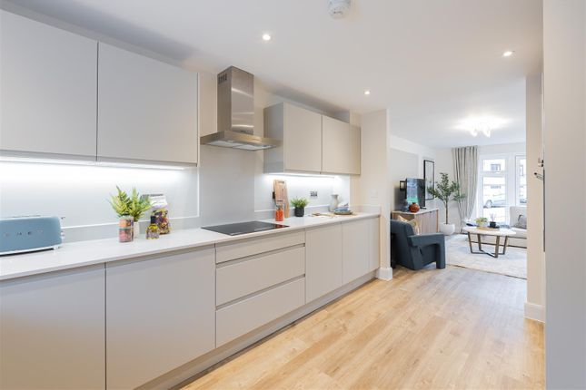 Plot 23, The Iver, Deanfield Square, Slough photo 4