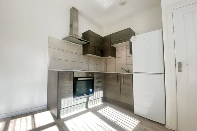 Flat 3, 75, Mill Street, Worcestershire photo 3
