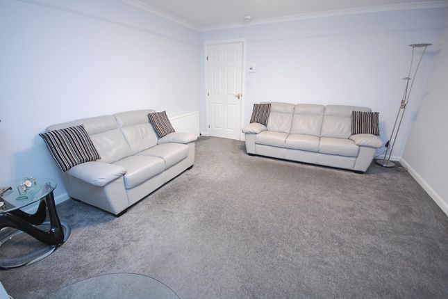 Viewfield Court, City Centre photo 2
