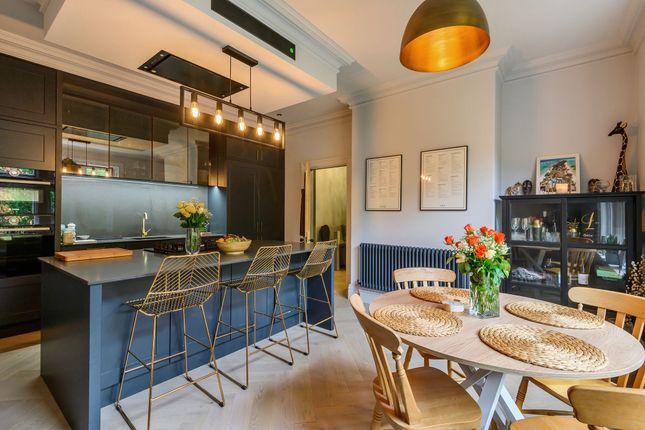Flat 2, 22 Park Avenue, Harrogate, Harrogate photo 3