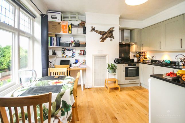 Flat 3, 12B Molyneux Park Road, Tunbridge Wells photo 4