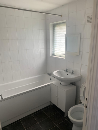 12, Ampulla Road, Liverpool photo 5