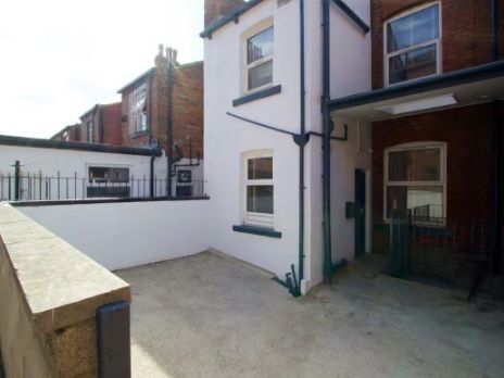 Terraced house to rent in Brudenell Mount, Hyde Park, Leeds