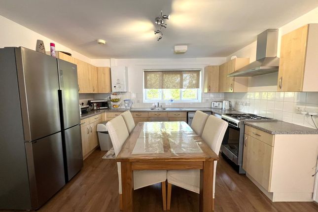 79, Longwood Avenue, Slough photo 4