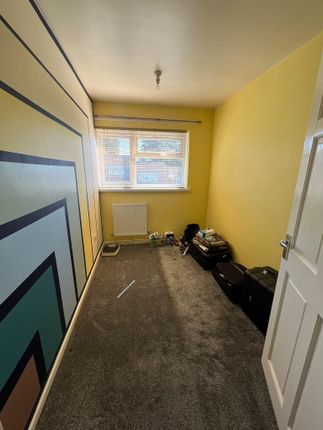 39, Gisborn Close, Birmingham photo 5
