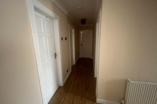 Flat to rent in Woodburn Medway, Dalkeith