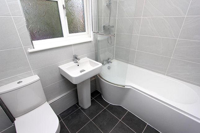 25, Harper Avenue, Wolverhampton photo 5