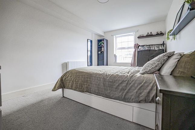 Flat 2, Marnham House, Long Chaulden, Hemel Hempstead photo 2