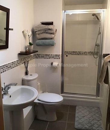 131, Skipper Way, St Neots photo 5