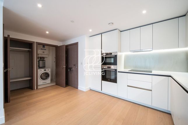 Flat 207, Faulkner House, Tierney Lane, London photo 5