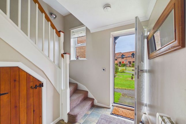 23, Endeavour Court, Larpool Lane photo 2