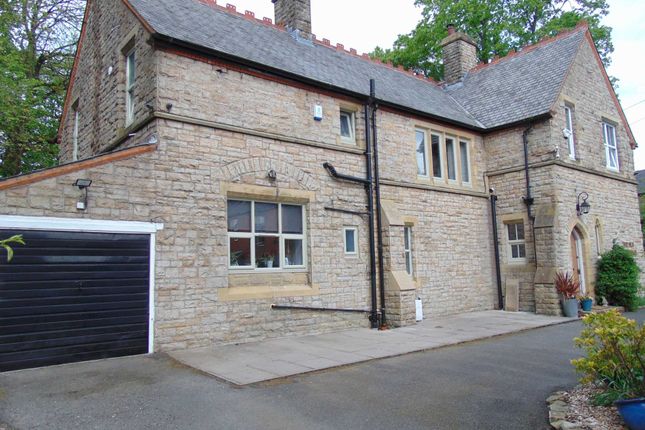 Thumbnail Detached house for sale in Vicarage Street, Shaw