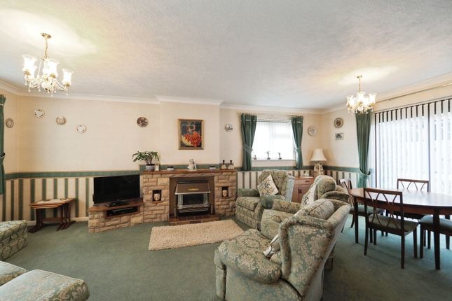 22, Colonsay Close, Nottingham photo 4