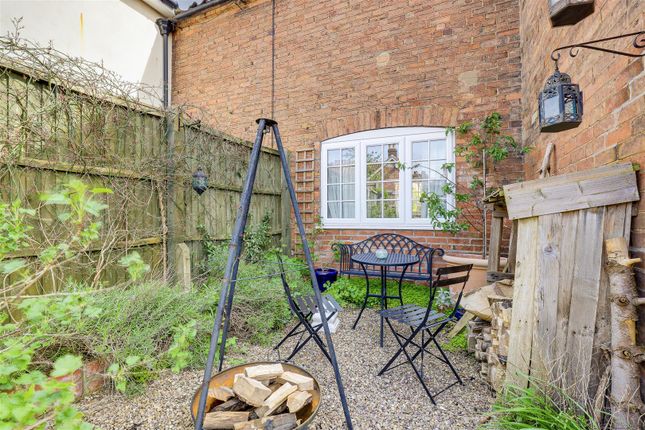 Cottage for sale in Main Street, Woodborough, Nottinghamshire